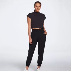 NWT CALIA by Carrie Underwood Everyday Twist Crop Tee XS